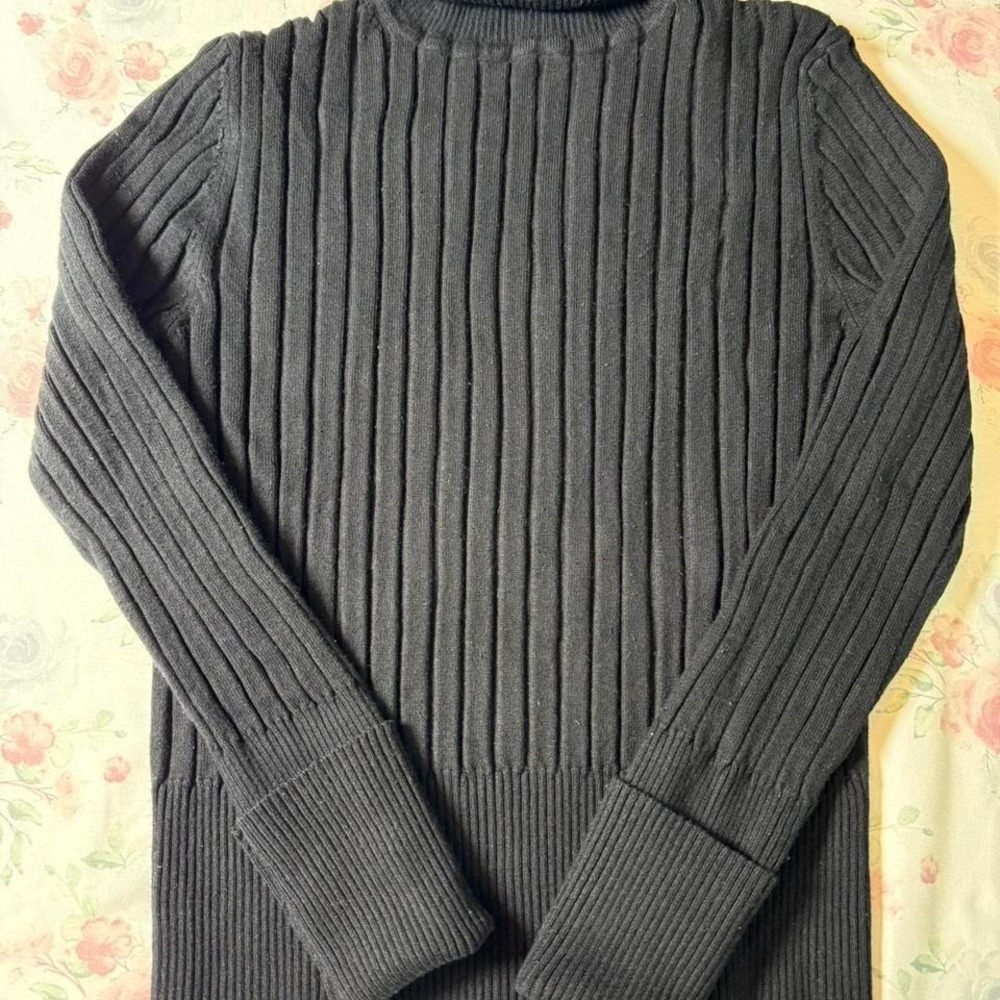 ZARA Women's Black Ribbed Knit Sweater Pullover Size L 13x17 Long‎ Sleeve